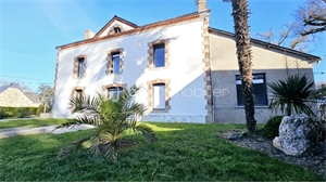 demeure à la vente -   35600  BAINS SUR OUST, surface 200 m2 vente demeure - UBI466845119